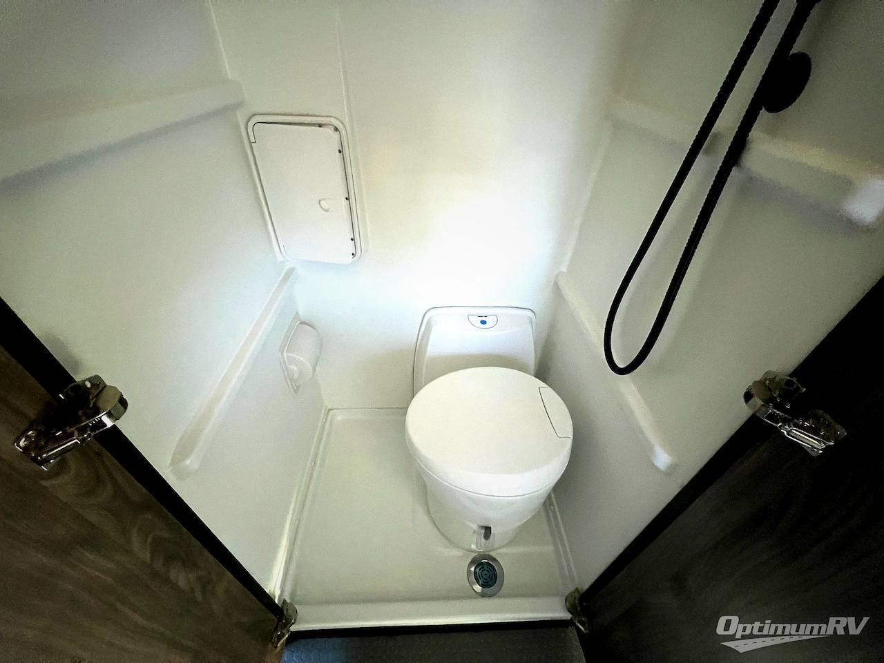 2025 Tiffin GH1 Std. Model Photo 15