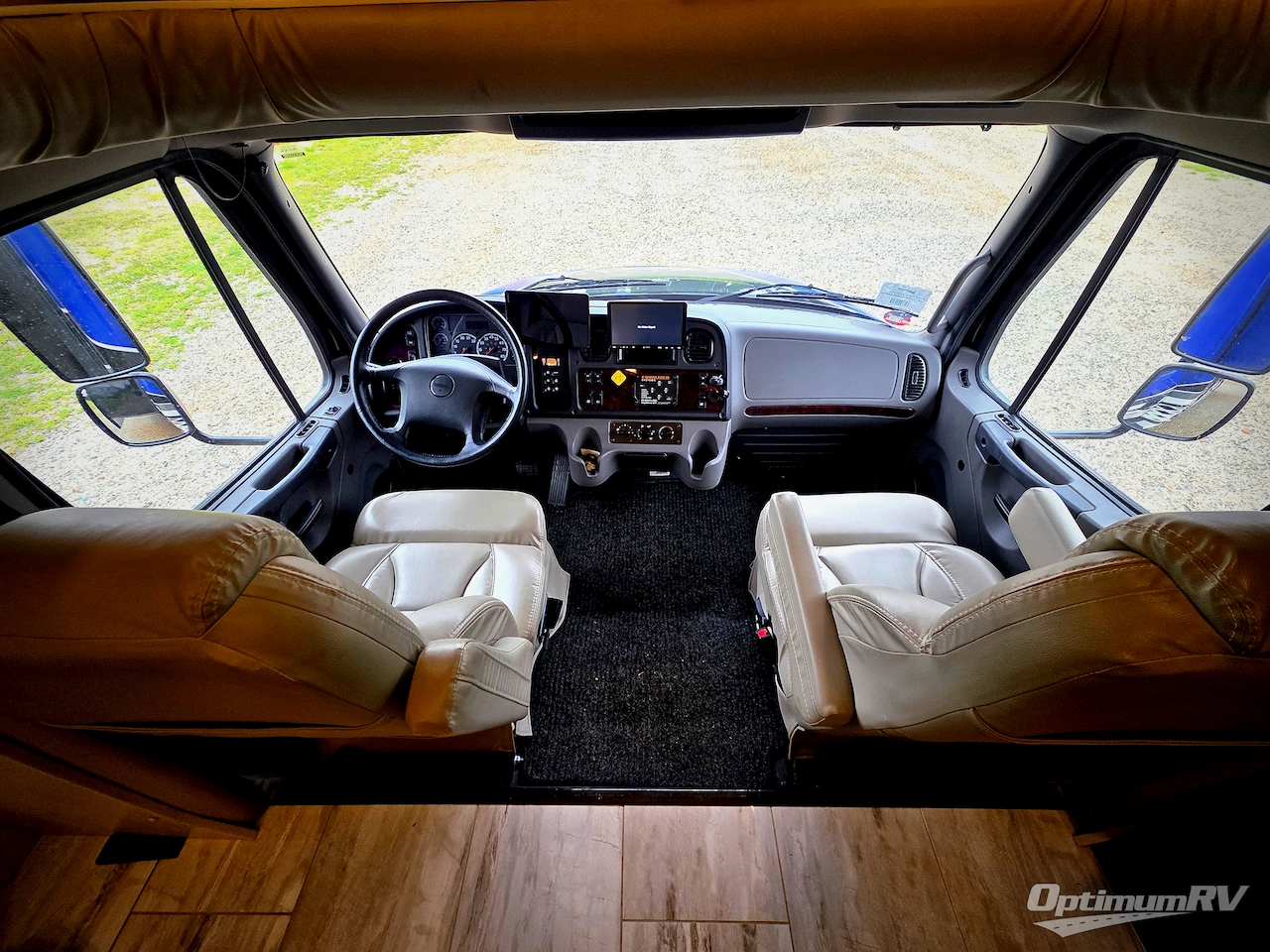2021 Entegra ACCOLADE XL 37K Photo 9