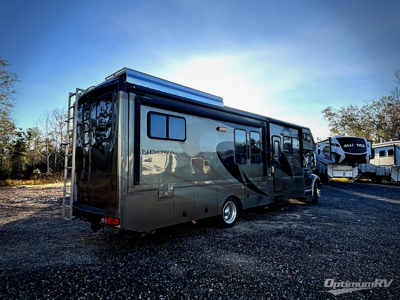 2008 Gulf Stream Endura 6341 Photo 2