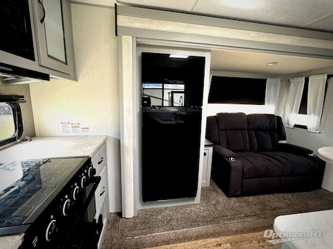 2023 Forest River Vibe 31ML RV Photo 3