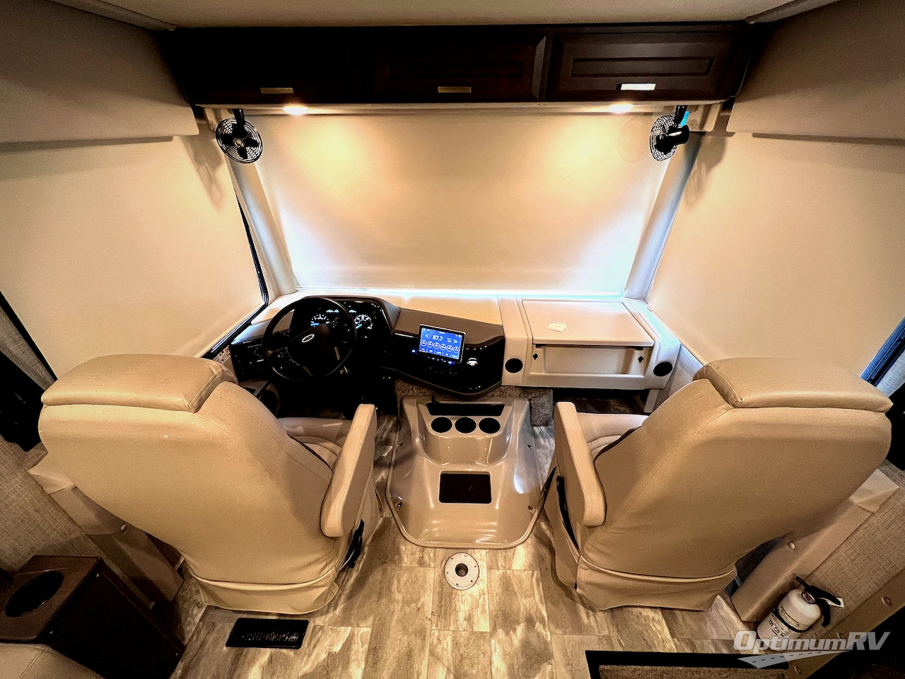 2023 Thor Challenger 37FH Photo 4