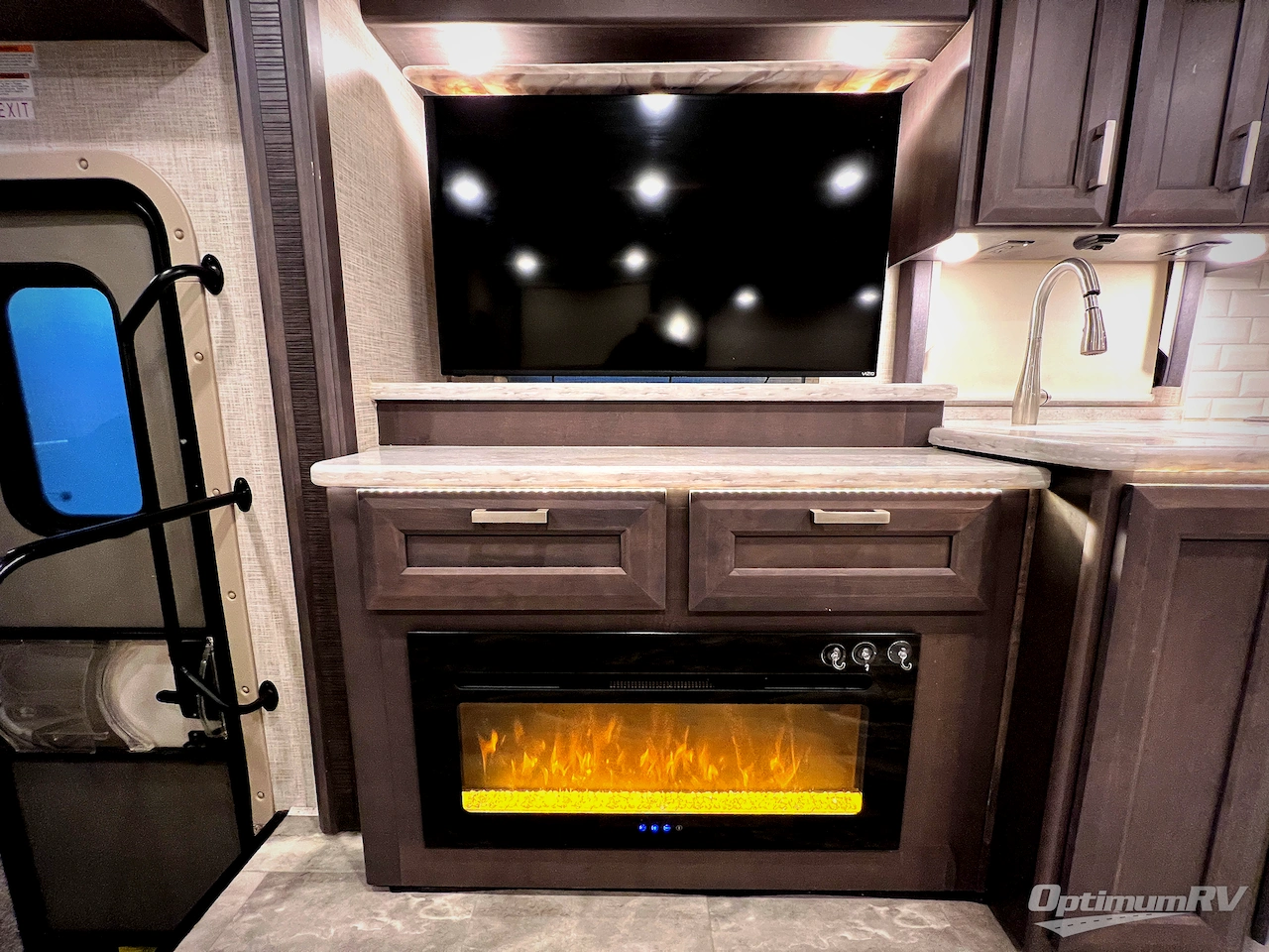 2023 Thor Challenger 37FH Photo 23