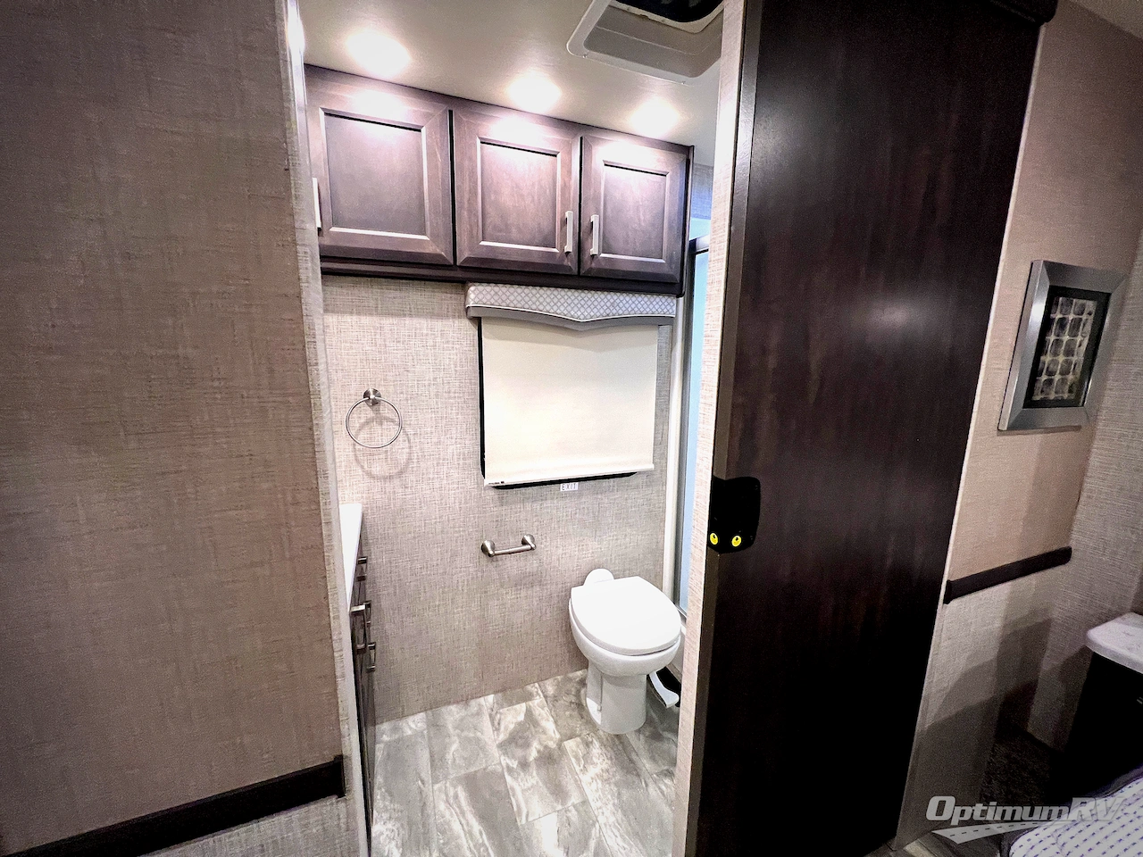 2023 Thor Challenger 37FH Photo 49