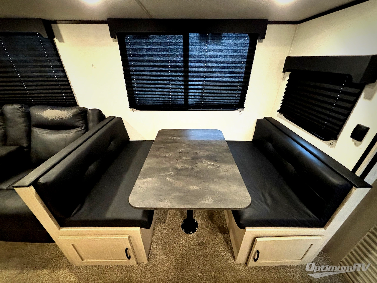 2021 Coachmen Apex Ultra-Lite 293RLDS Photo 13