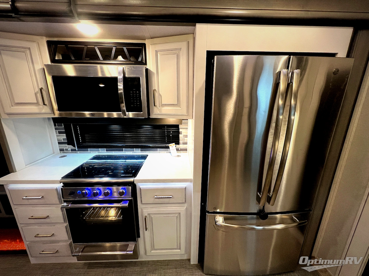 2021 Keystone Montana 3121RL Photo 7