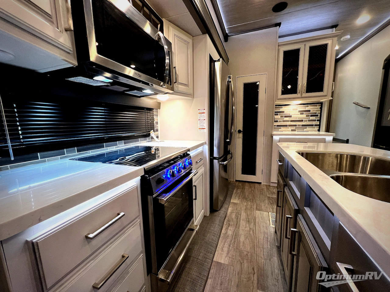 2021 Keystone Montana 3121RL Photo 6