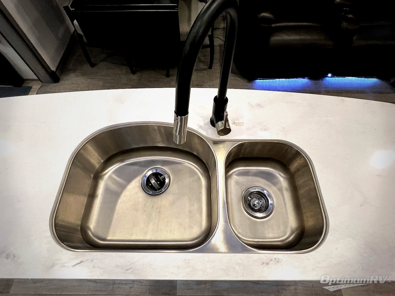 2021 Keystone Montana 3121RL Photo 12