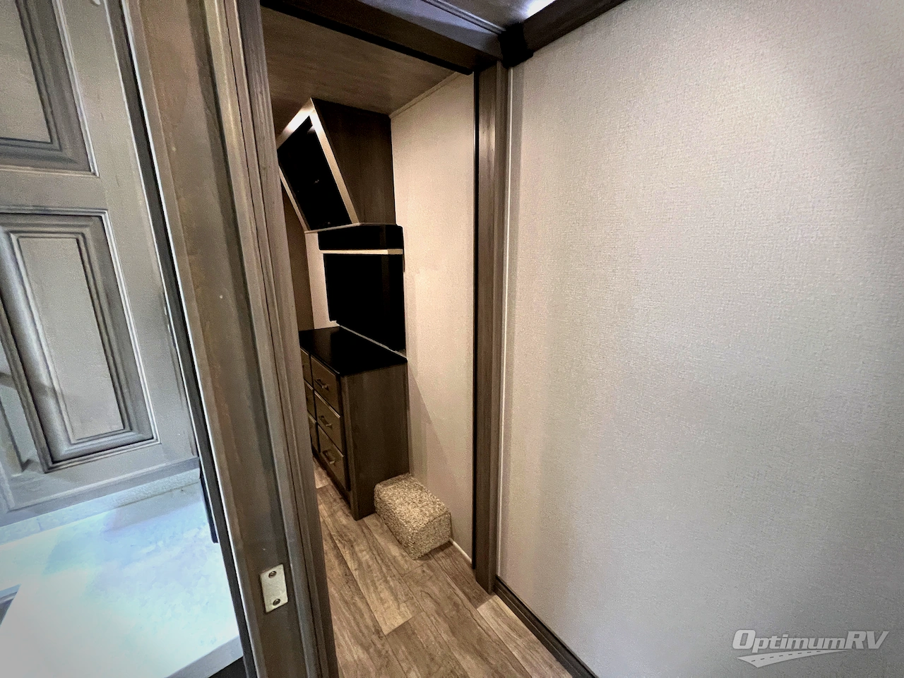 2021 Keystone Montana 3121RL Photo 40