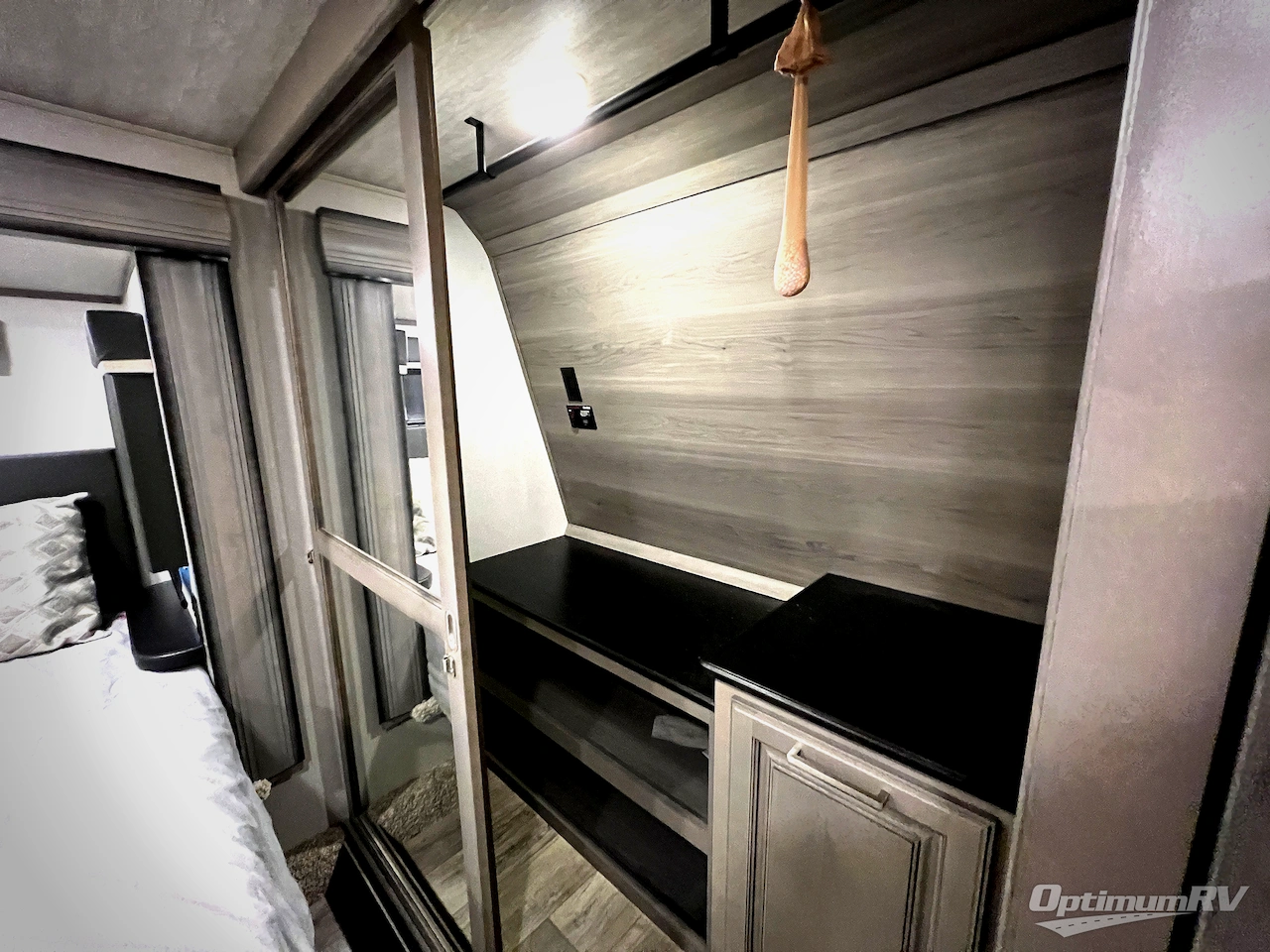 2021 Keystone Montana 3121RL Photo 48