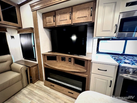 2024 Alliance Paradigm 310RL RV Photo 2
