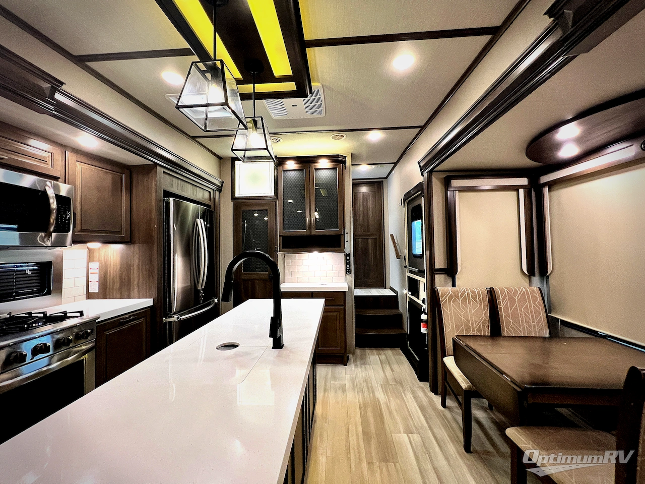 2021 Grand Design Solitude 310GK Photo 5