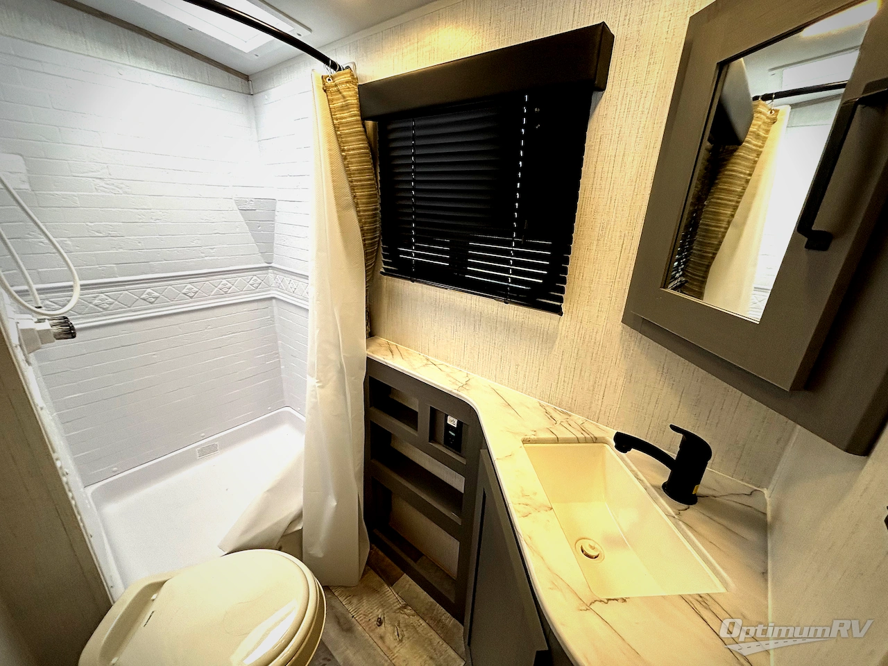 2023 Heartland Sundance Ultra Lite 278BH Photo 14