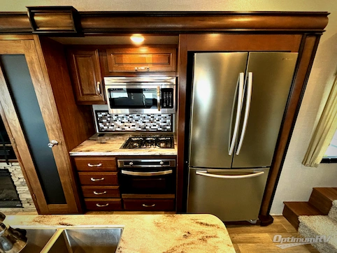 2017 Keystone Montana 3721RL RV Photo 3