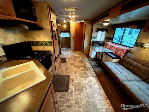 2011 Keystone Passport 2910BH Grand Touring RV Photo 2