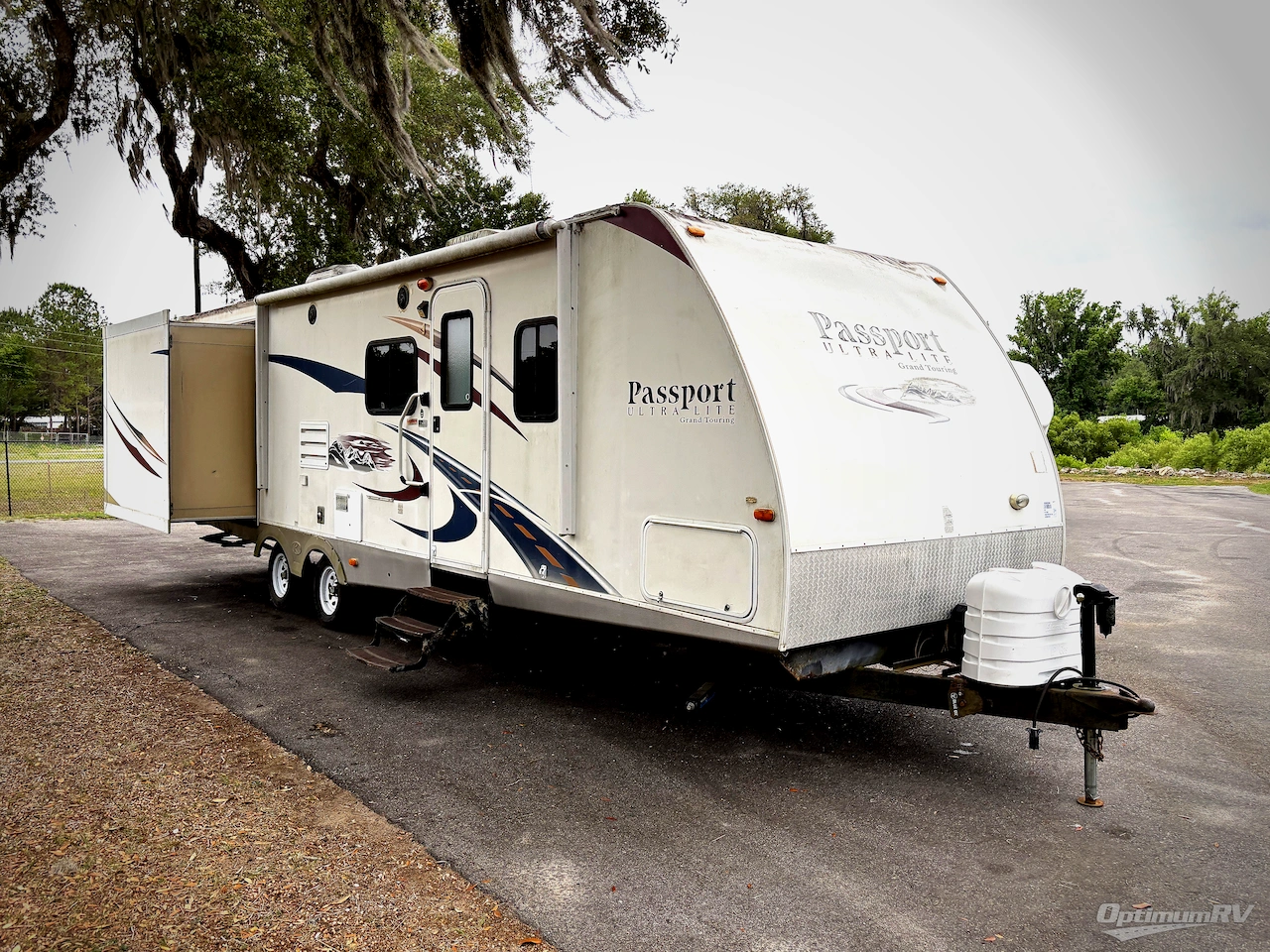 2011 Keystone Passport 2910BH Grand Touring Photo 1