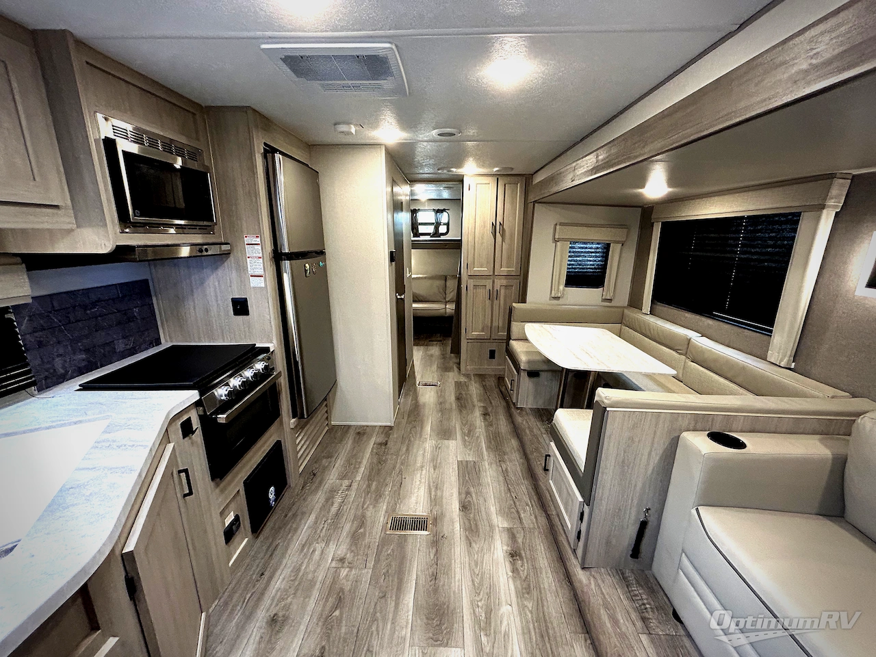 2024 Coachmen Catalina Legacy Edition 293QBCK Photo 4
