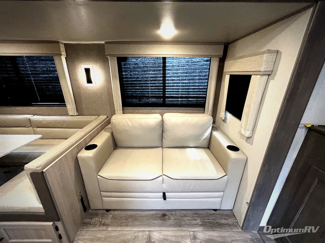 2024 Coachmen Catalina Legacy Edition 293QBCK Photo 10