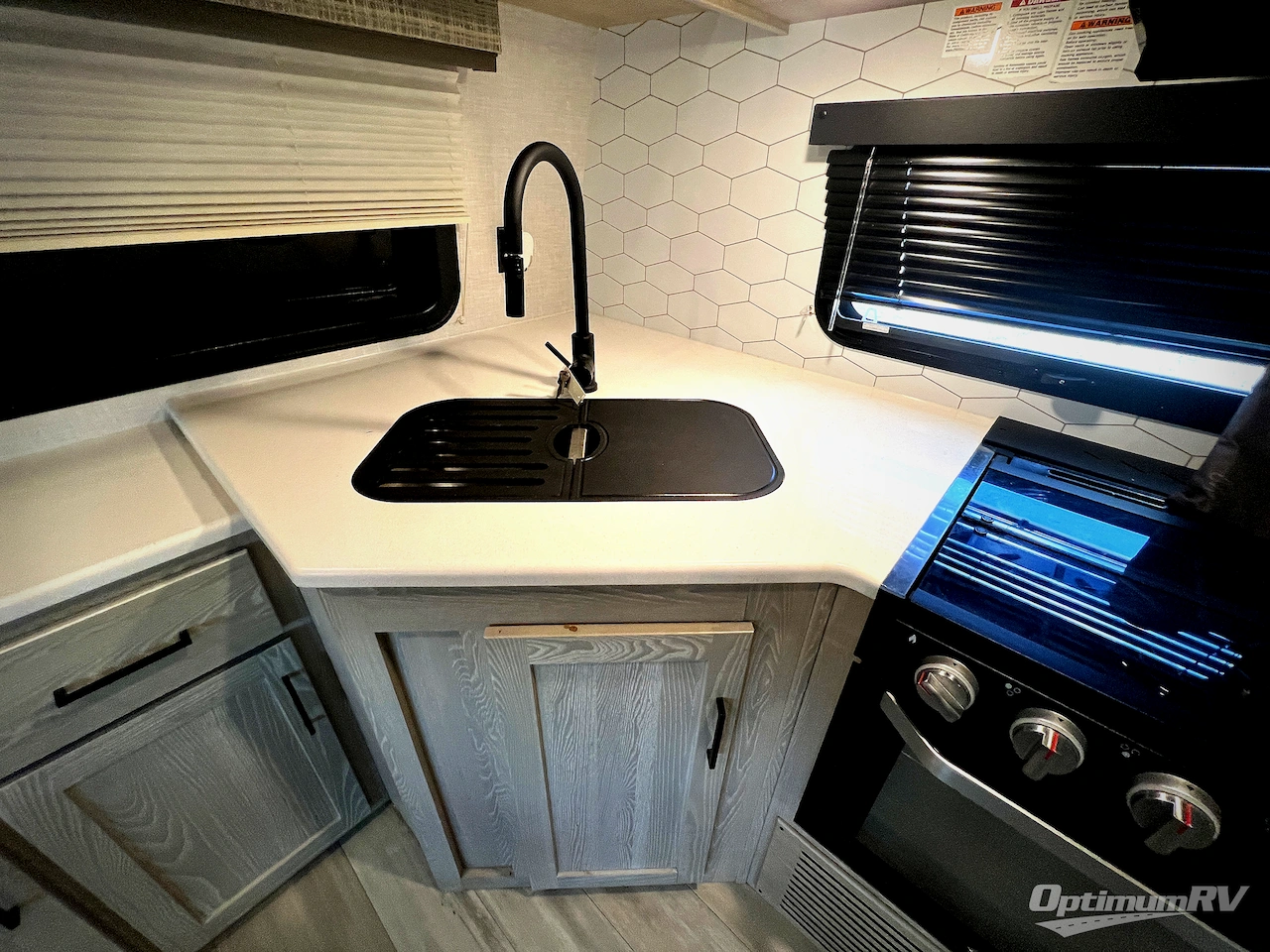 2021 Forest River Flagstaff Super Lite 26FKBS Photo 10