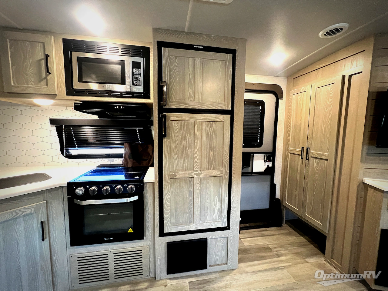 2021 Forest River Flagstaff Super Lite 26FKBS Photo 13