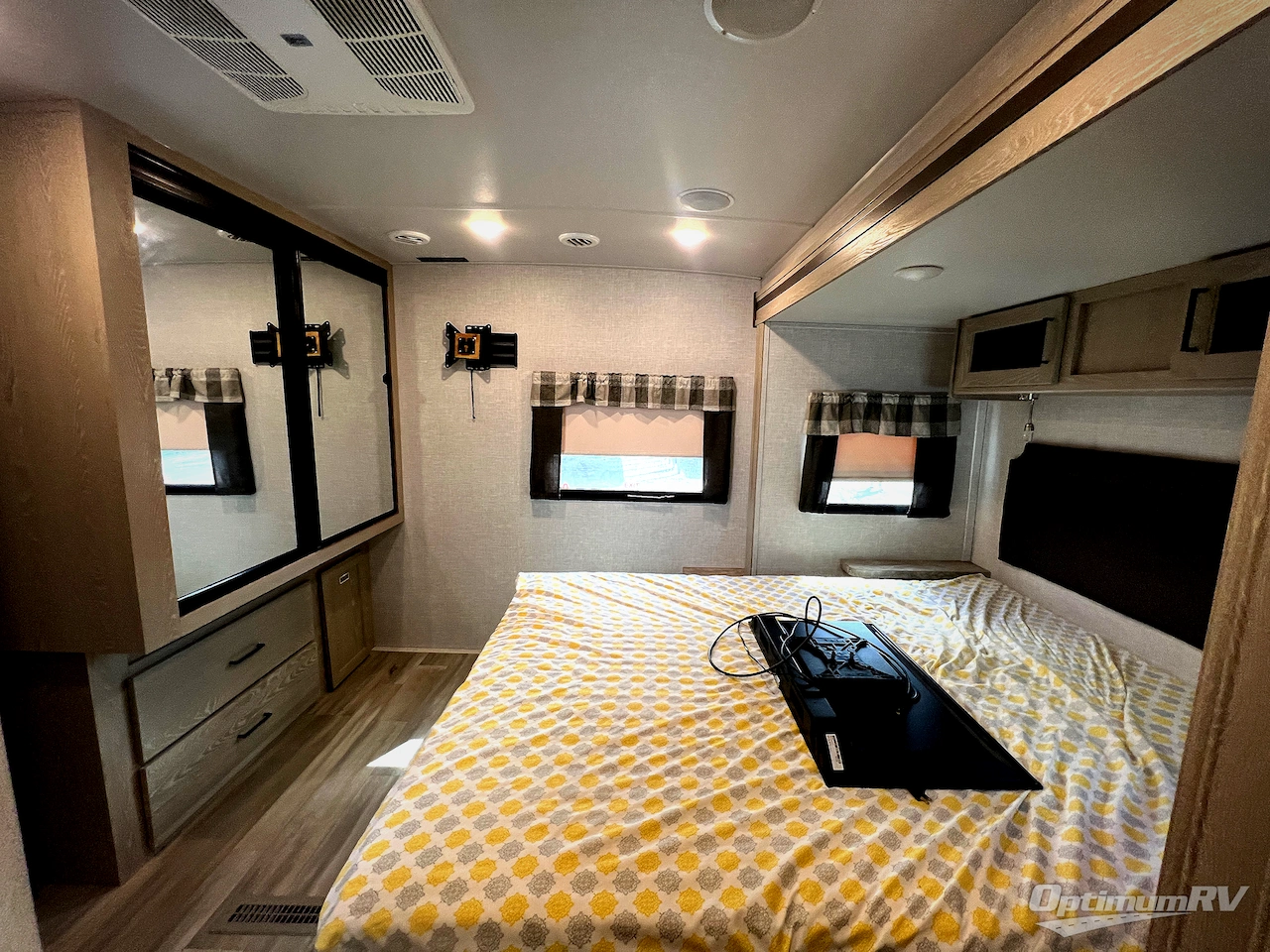 2021 Forest River Flagstaff Super Lite 26FKBS Photo 15