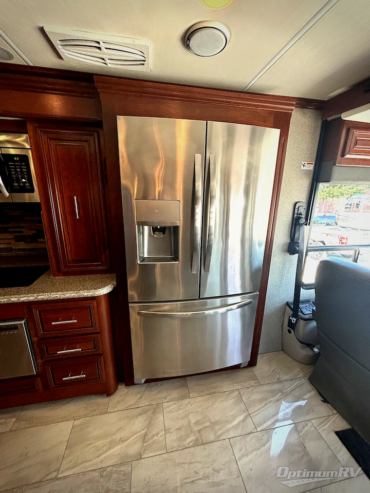 2020 Forest River Berkshire XL 40C Photo 14