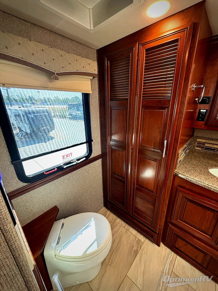 2020 Forest River Berkshire XL 40C Photo 21