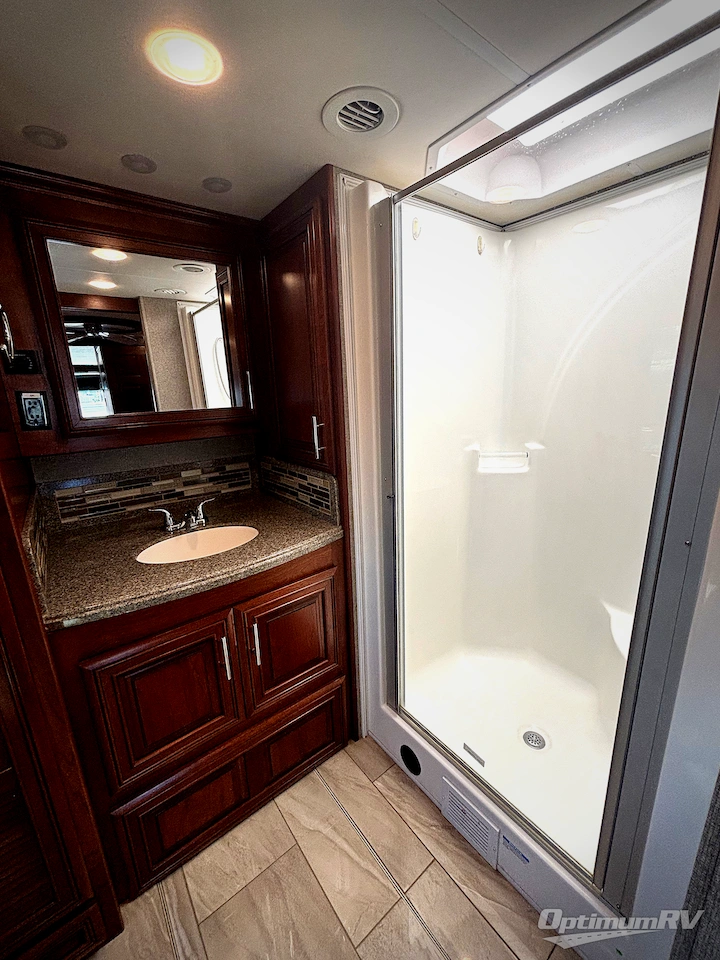 2020 Forest River Berkshire XL 40C Photo 22