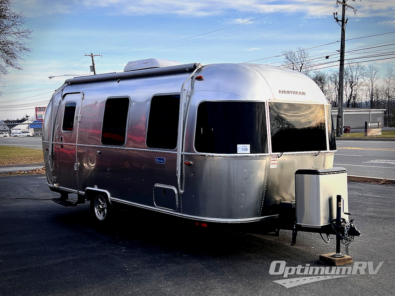 2022 Airstream Bambi 22FB Photo 1
