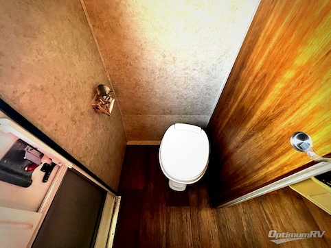 2013 Keystone Bullet 246RBS RV Photo 4