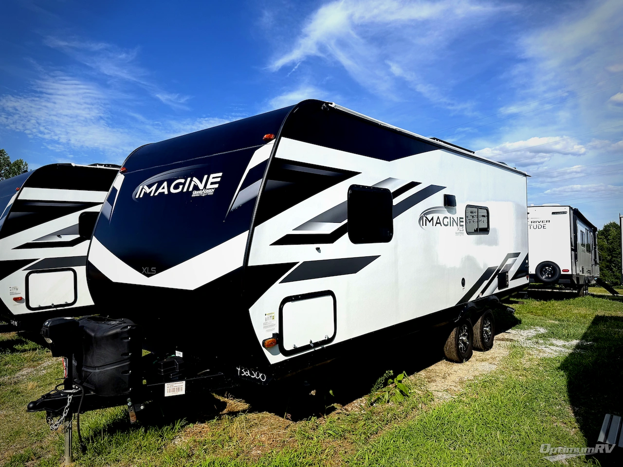 2023 Grand Design Imagine XLS 22RBE Photo 4
