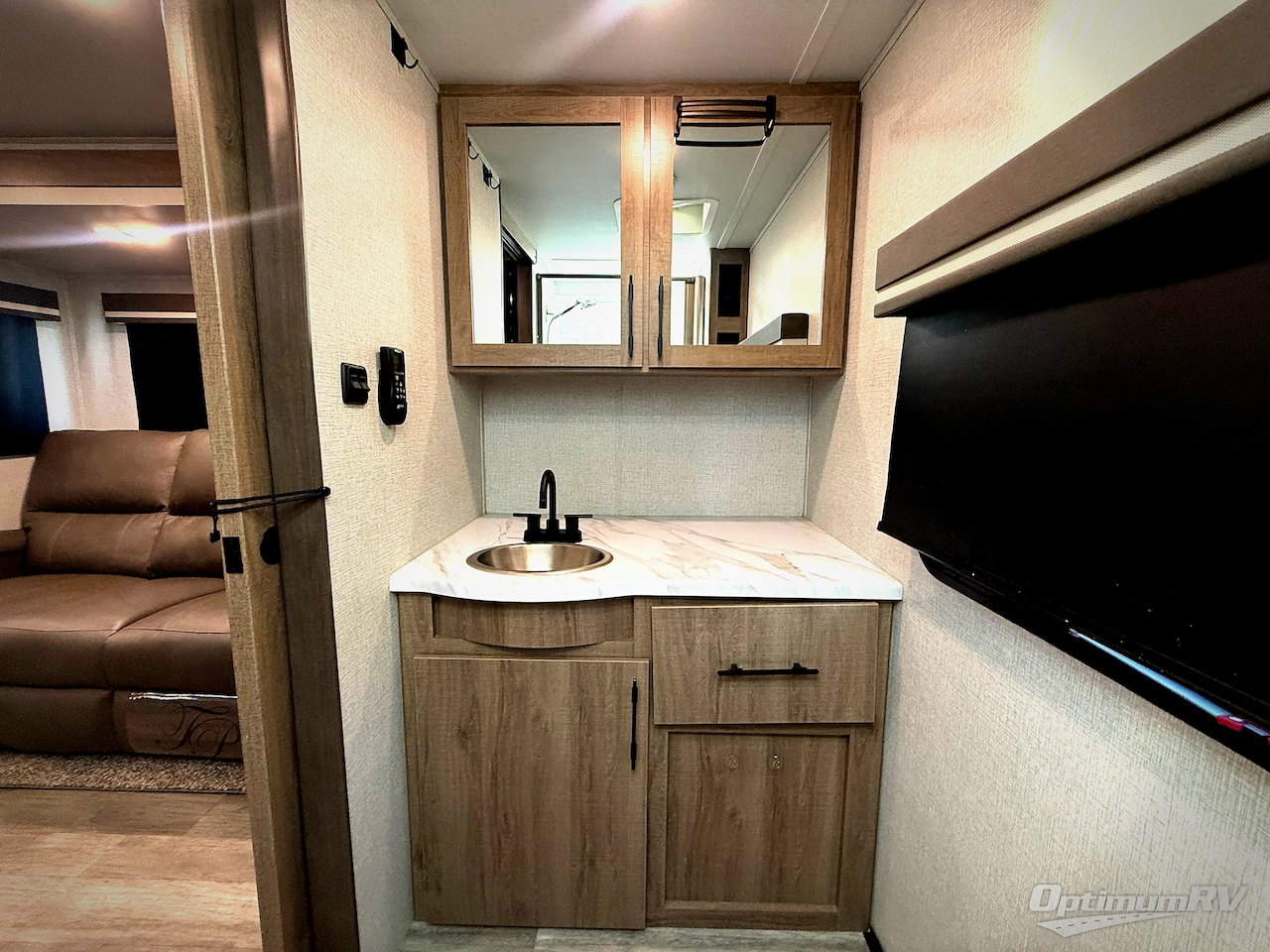 2023 Grand Design Imagine XLS 22RBE Photo 17