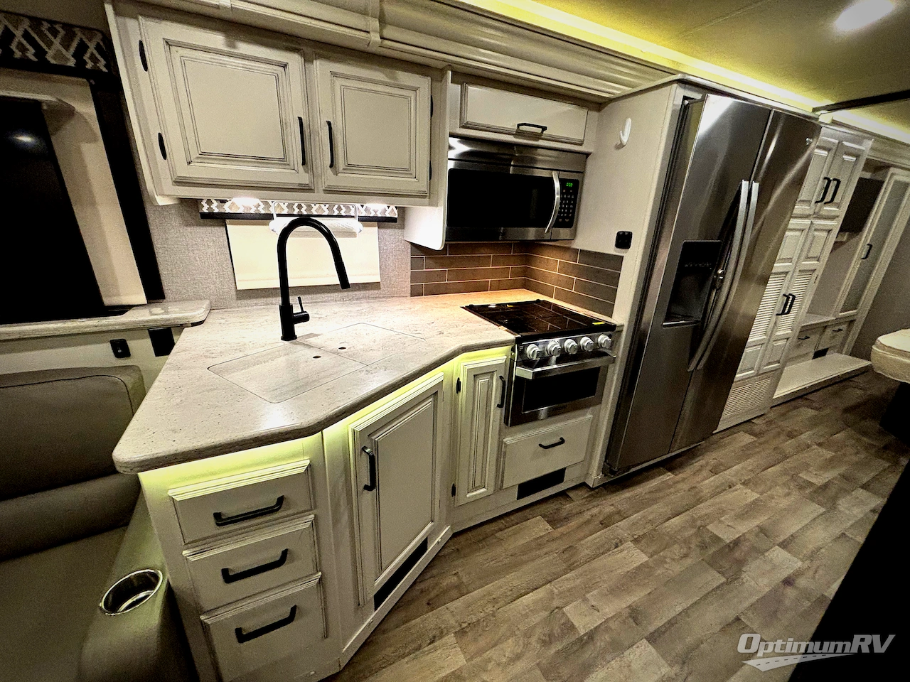 2020 Jayco Precept 34G Photo 4