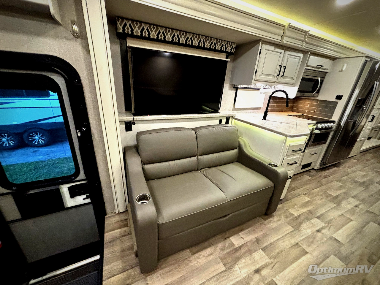 2020 Jayco Precept 34G Photo 11