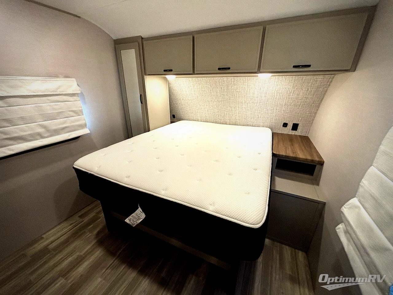 2024 Forest River Vibe 34BH Photo 8