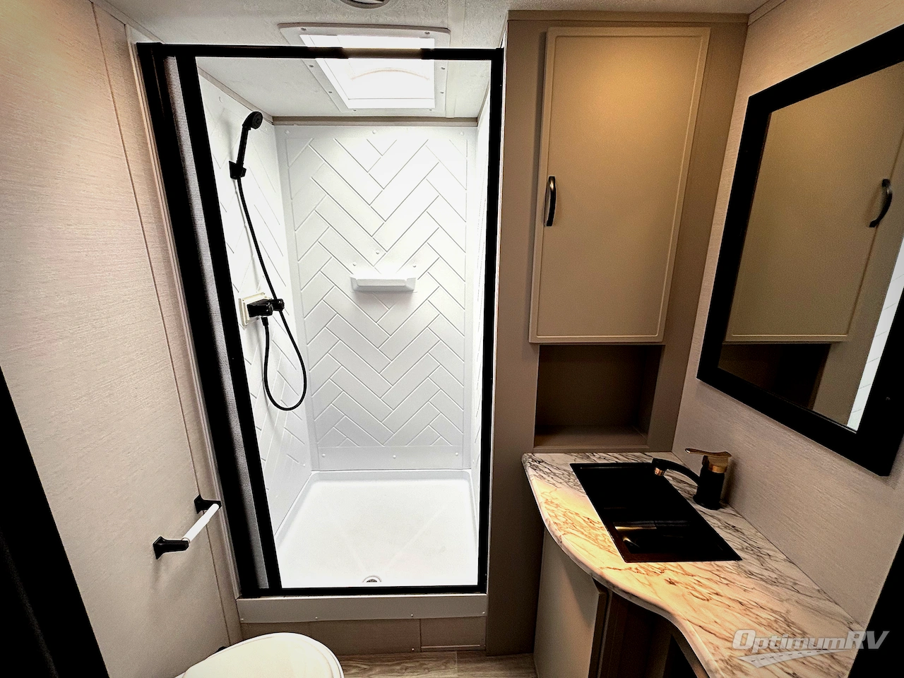 2024 Forest River Vibe 34BH Photo 9