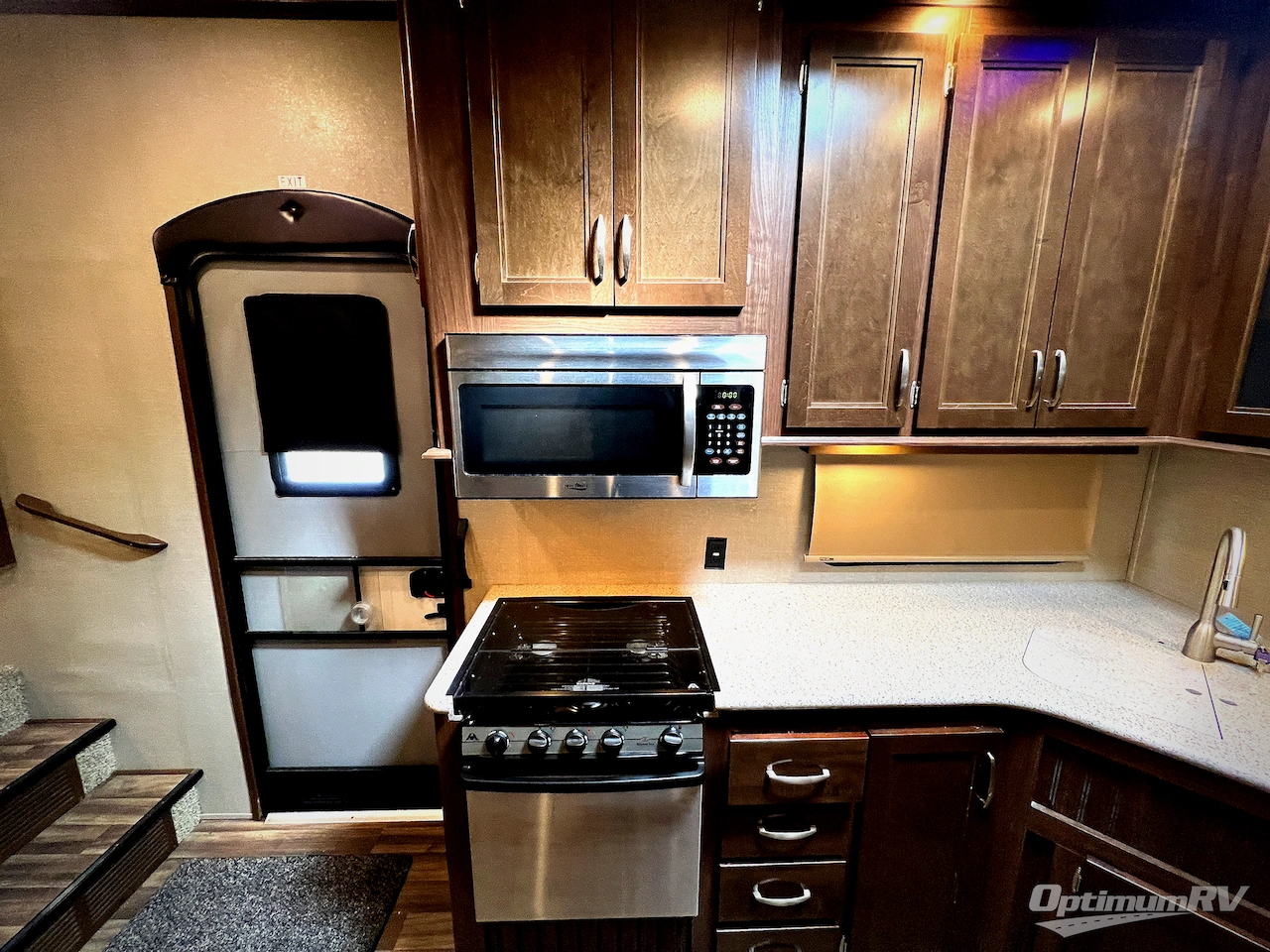 2017 Keystone Montana High Country 375FL Photo 23