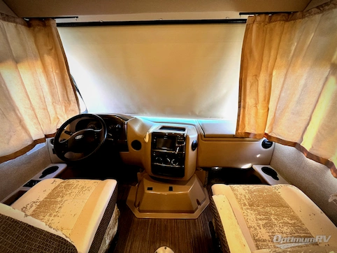 2017 Thor Axis 25.3 RV Photo 2