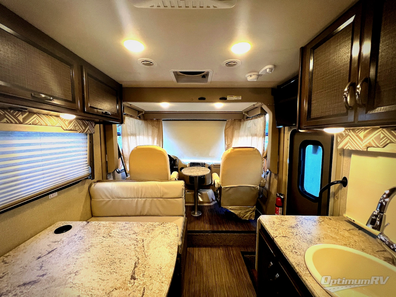 2017 Thor Axis 25.3 Photo 4