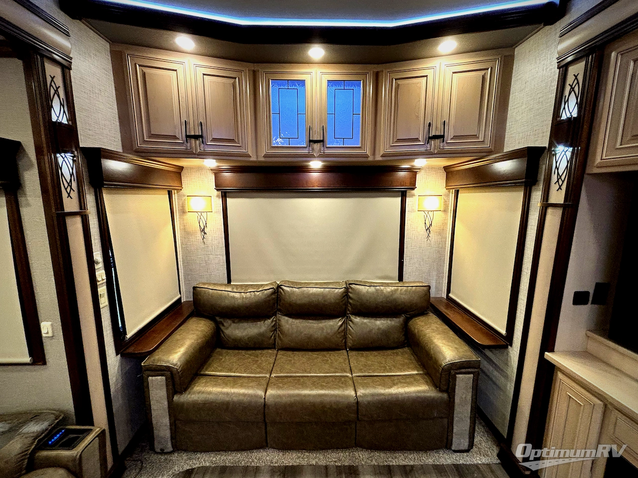 2019 DRV Luxury Suites Mobile Suites 36RSSB3 Photo 19