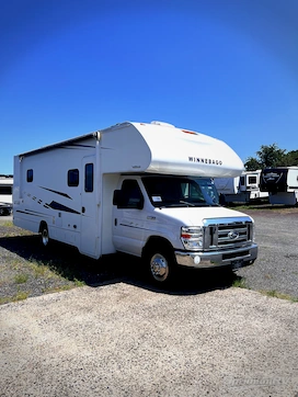 Used 2019 Winnebago Outlook 27D Featured Photo