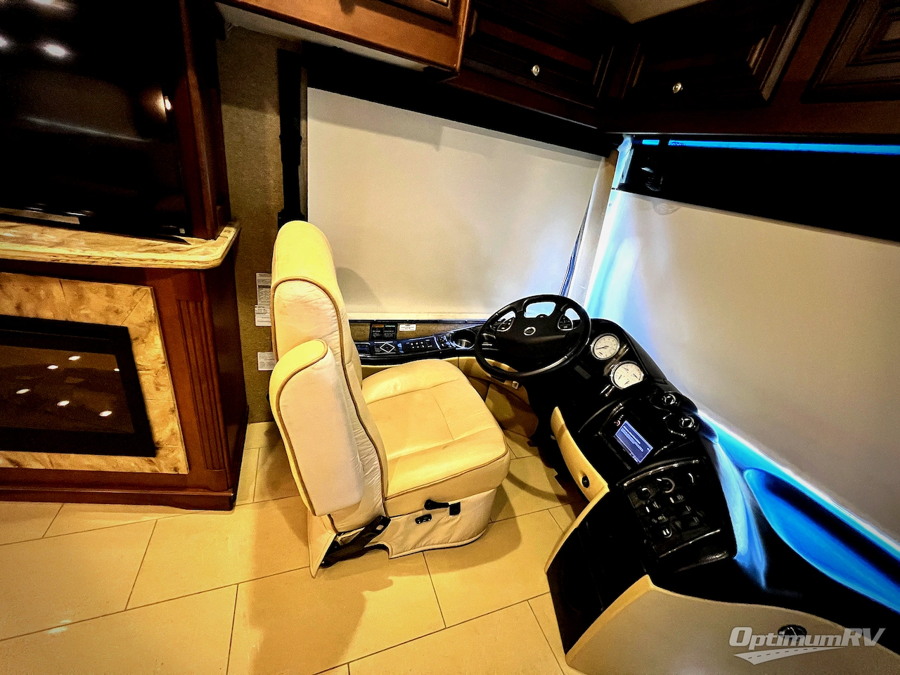 2014 Thor Tuscany 42WX Photo 6