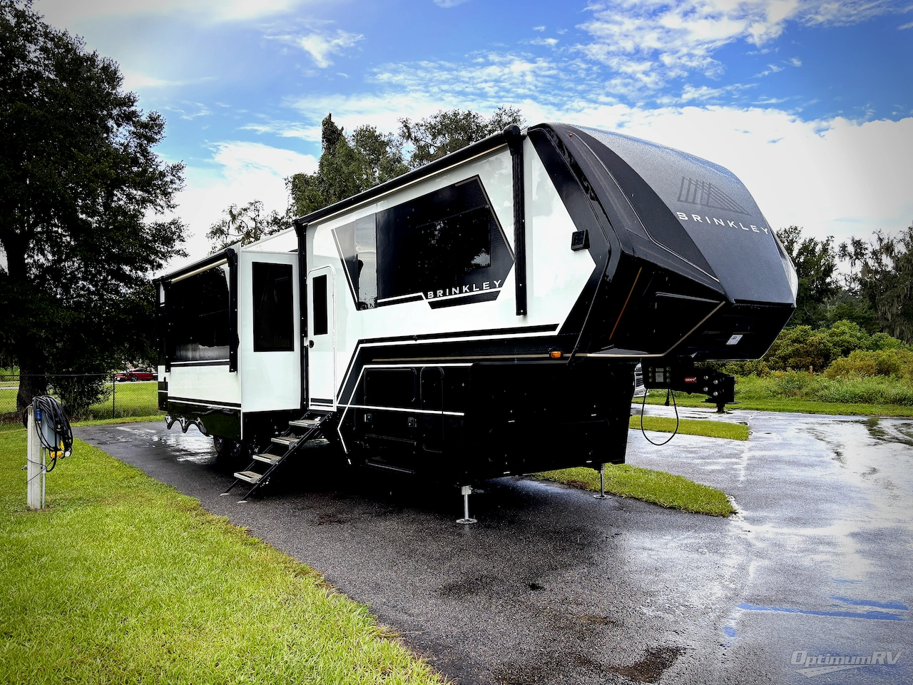 2026 Brinkley Model G 3970 Photo 1