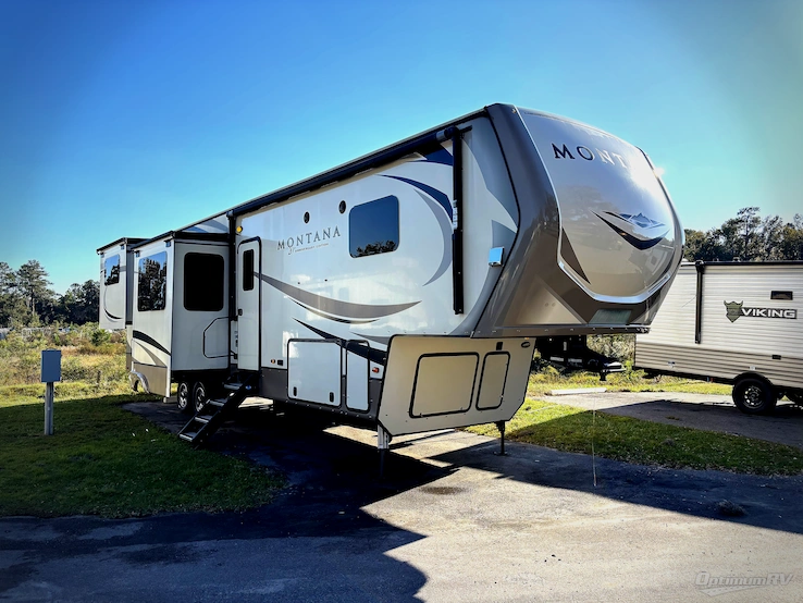 2019 Keystone Montana 3791RD RV Photo 1