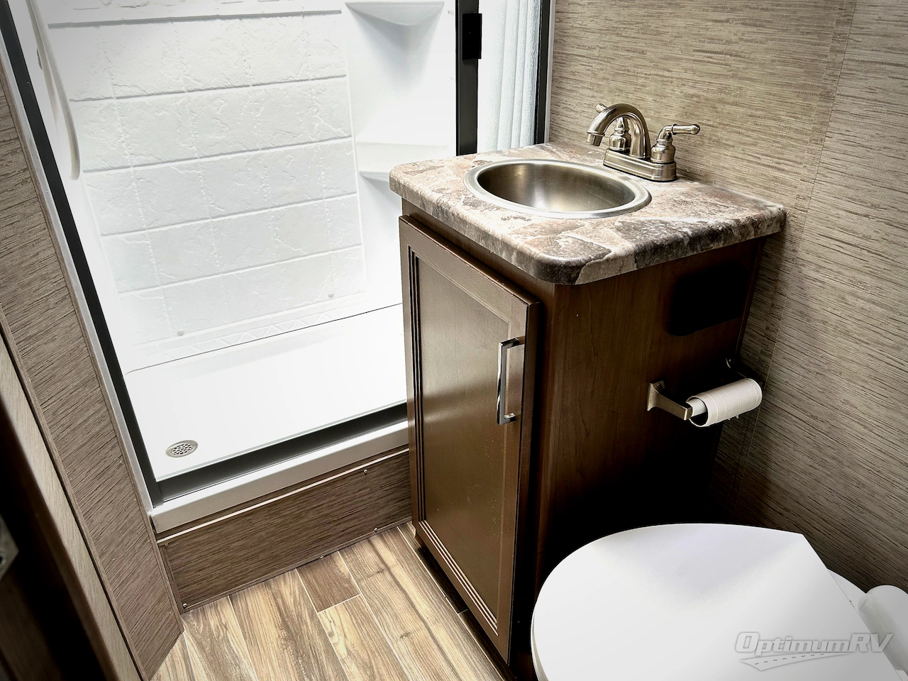 2022 Thor Four Winds 23U Photo 18