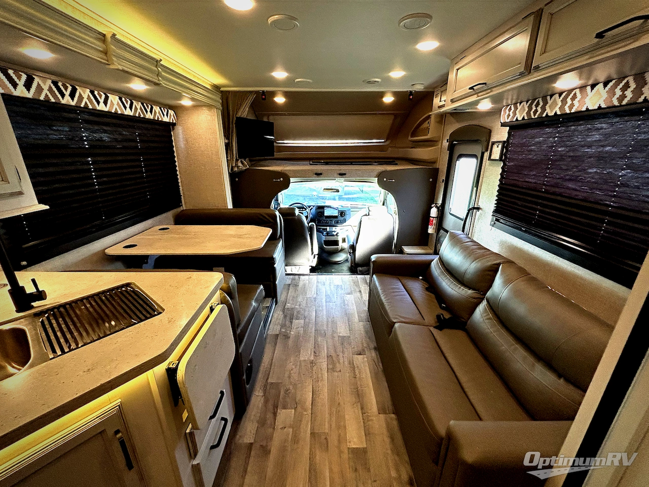2022 Entegra Odyssey 31F Photo 5