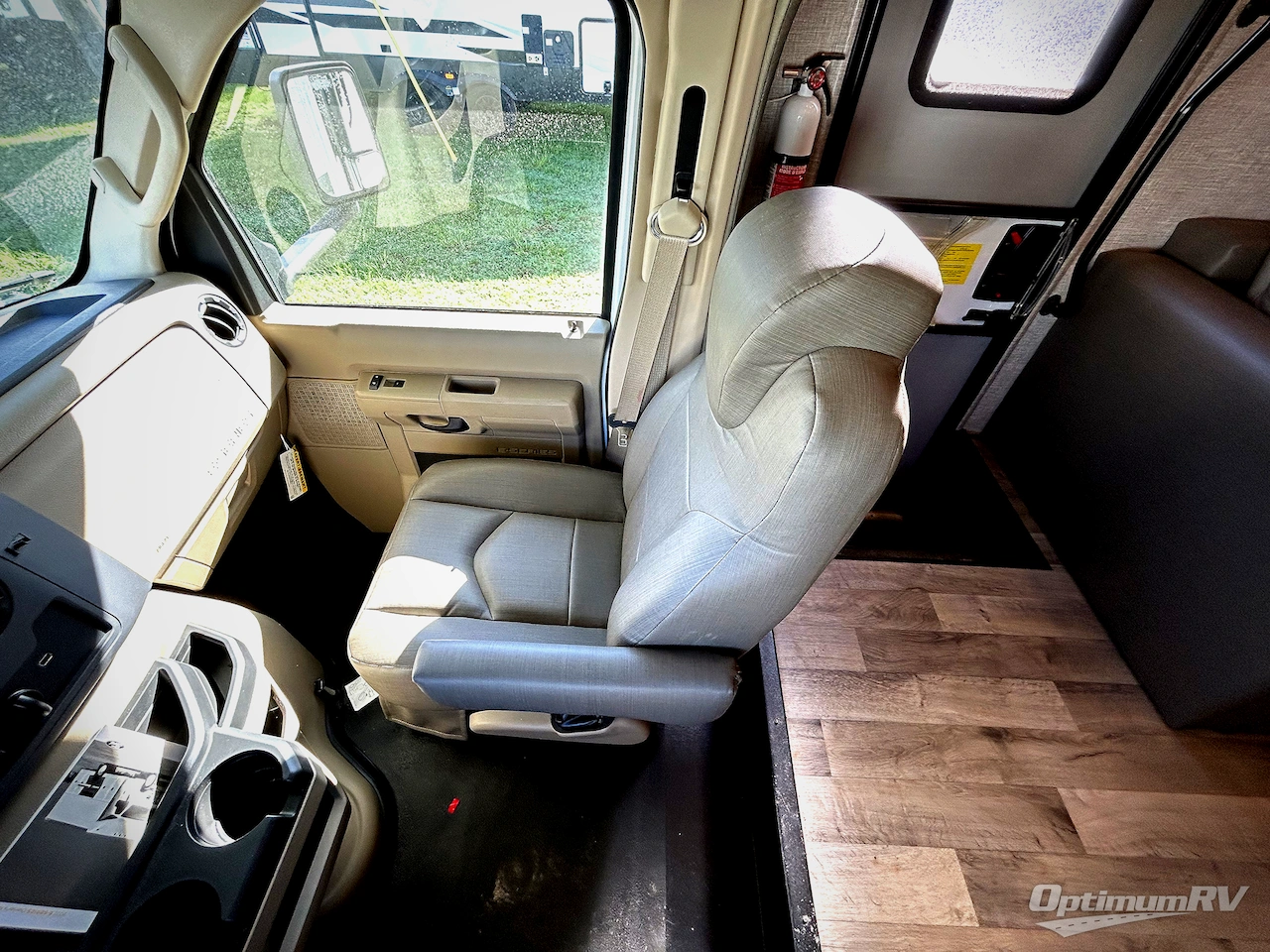 2022 Entegra Odyssey 31F Photo 9
