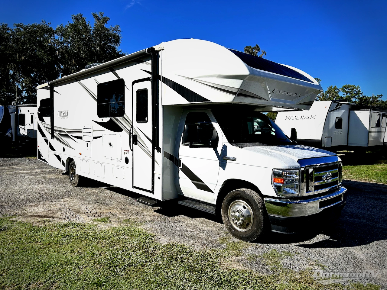 2022 Entegra Odyssey 31F Photo 1