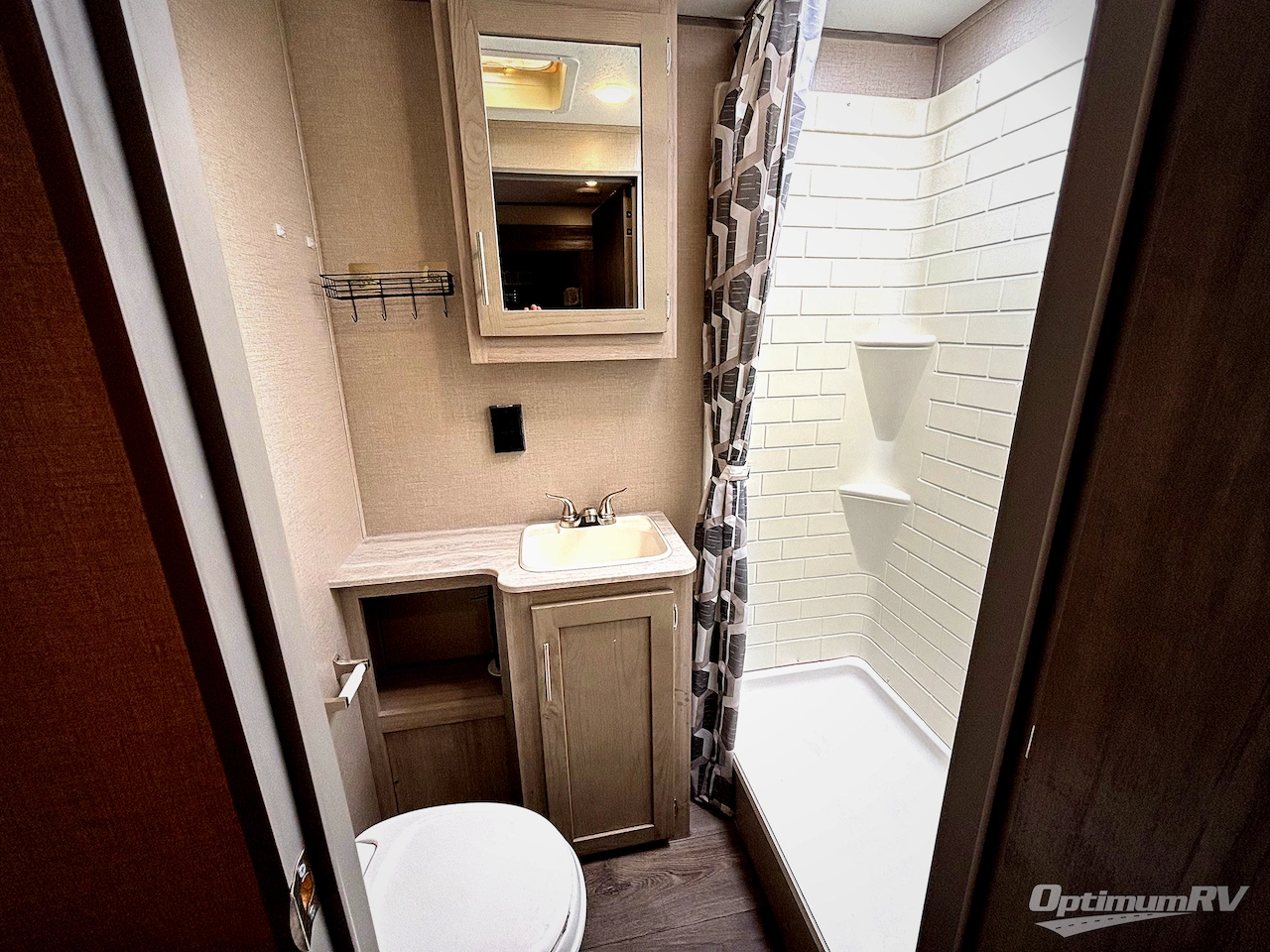 2022 Coachmen Catalina Legacy 293QBCK Photo 10