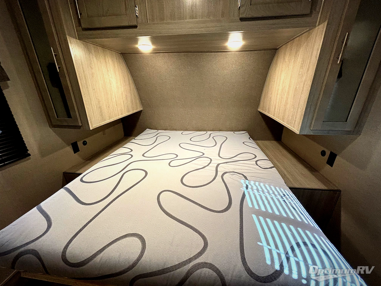 2022 Coachmen Catalina Legacy 293QBCK Photo 11