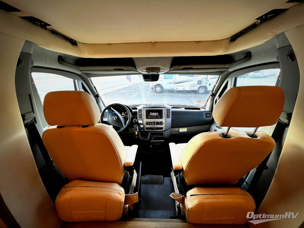 2019 Tiffin Wayfarer 24FW Photo 4